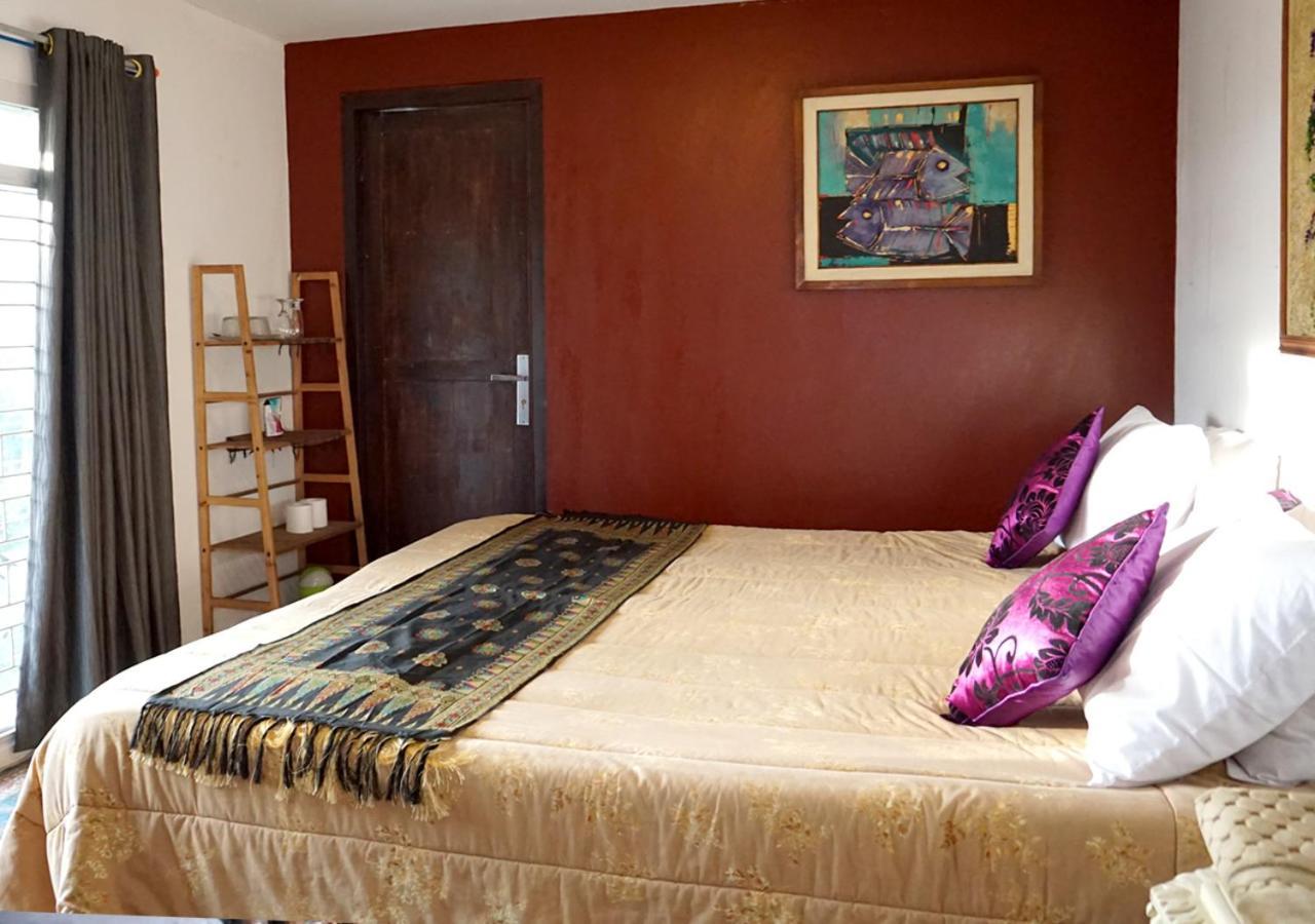 Badjoeri Ethnic Wooden Homestay Bandung Exterior photo